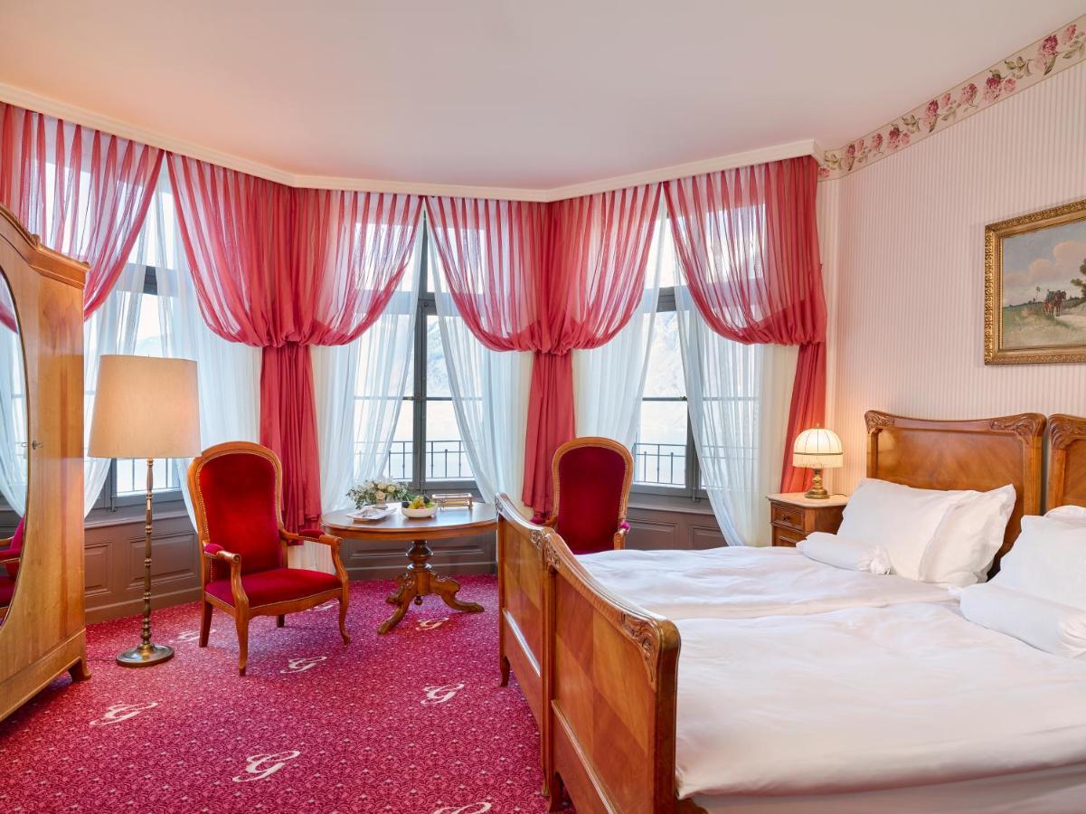 แกรนด์โฮเต็ล กิสส์บัค Hotel เบรียนส์ ภายนอก รูปภาพ